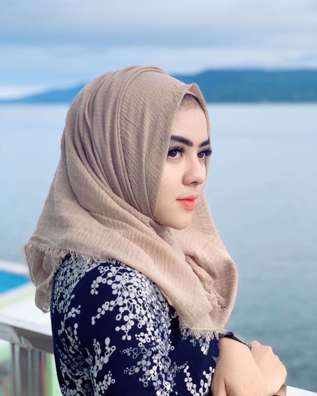 Pijat Panggilan Jayapura Terdekat 24 Jam 18+ Bening Mempesona