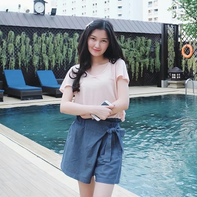 Pijat Panggilan Ambon Terdekat 24 Jam 18+ Bening Mempesona