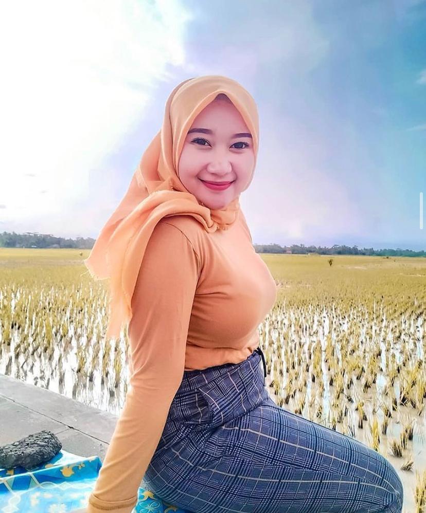 Pijat Panggilan Balikpapan Terdekat 24 Jam 18+ Girl Mempesona