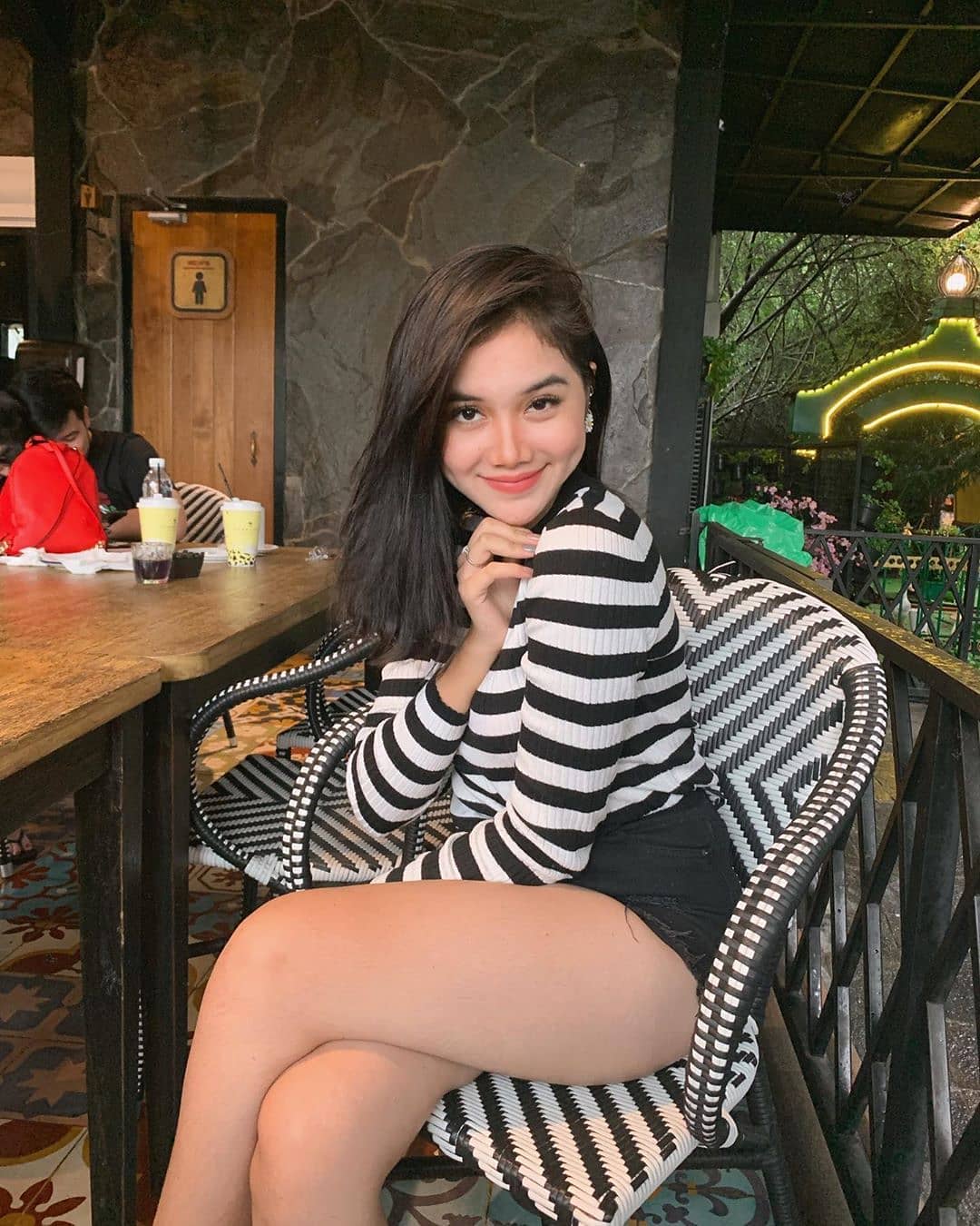 Pijat Panggilan Bekasi Terdekat 24 Jam 18+ Bening Mempesona