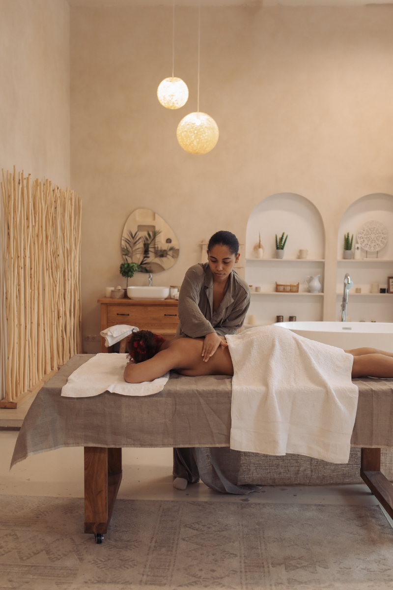 FUll Body Massage